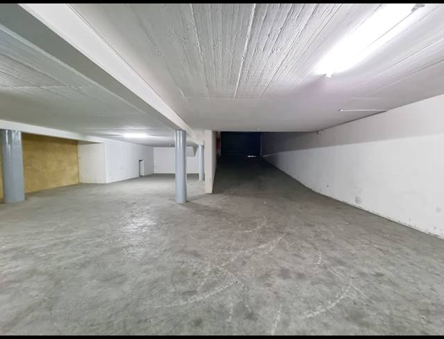 1,499M² WAREHOUSE TO LET IN ORMONDE